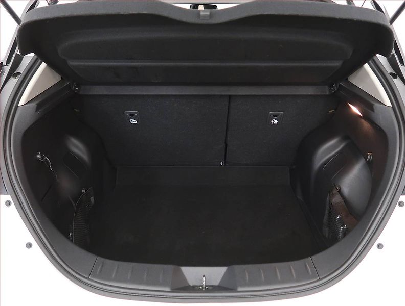 Nissan Leaf (2020) 40 kWh, SoH 91%, Automat - fotka 14 z 24
