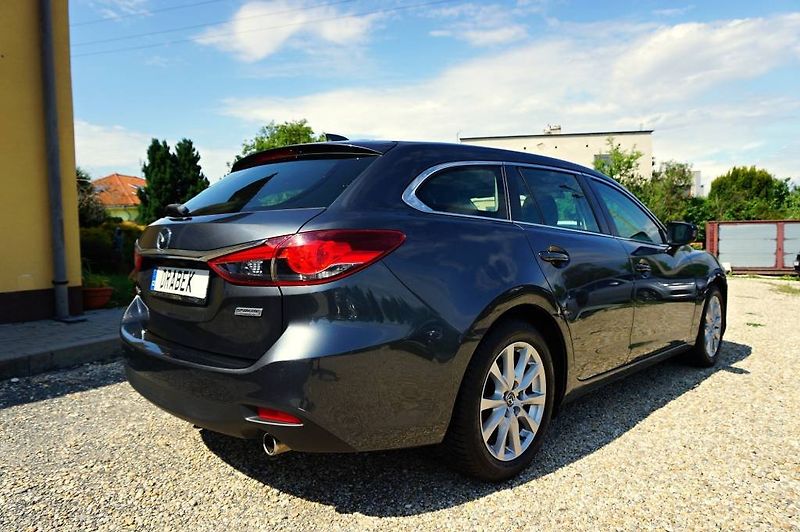 Mazda 6 (2013) 6 2.0 107 kW - fotka 4 z 46