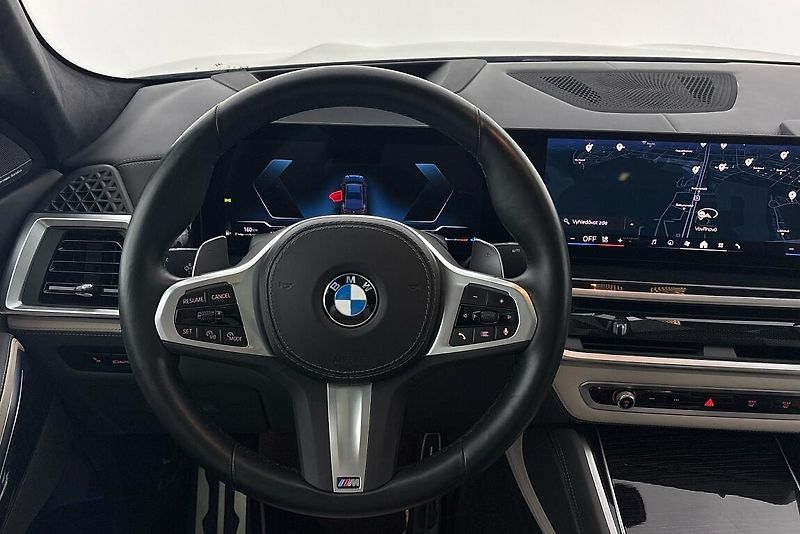 BMW X6 xDrive30d - fotka 9 z 36