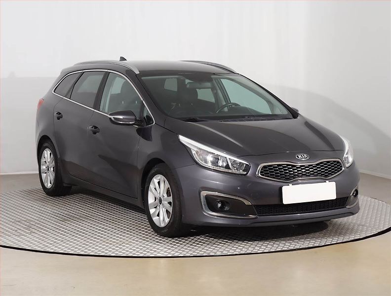 Kia Ceed (2017) 1.6 GDI, Automat, Navi - fotografie inzerátu