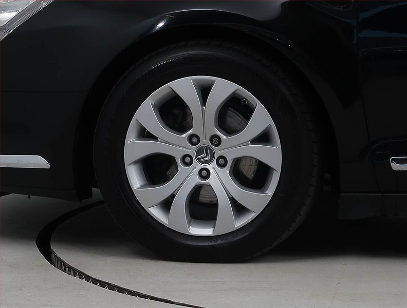Citroën C5 (2010) 2.0 HDi, Serv.kniha, po STK - fotka 14 z 17