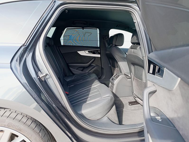 Audi A4 AVANT 40TDI QUATTRO S-LINE DPH - fotka 19 z 35