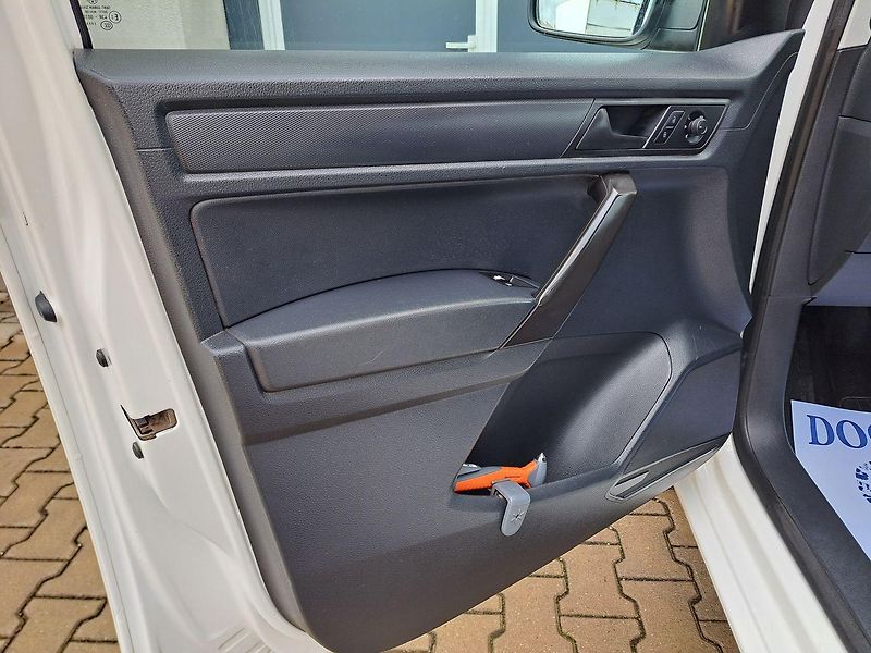 Volkswagen Caddy (2019) 1.4 TGI Maxi ZÁRUKA, 81kW - fotka 16 z 29