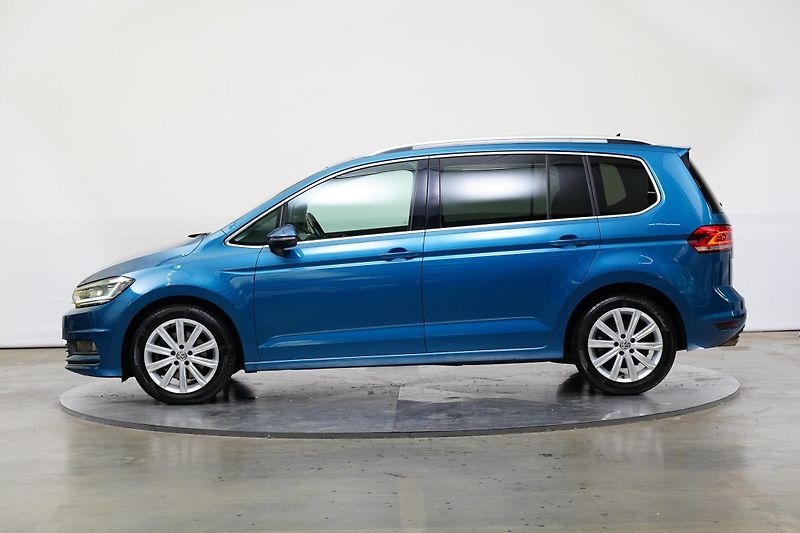 Volkswagen Touran - fotka 3 z 26