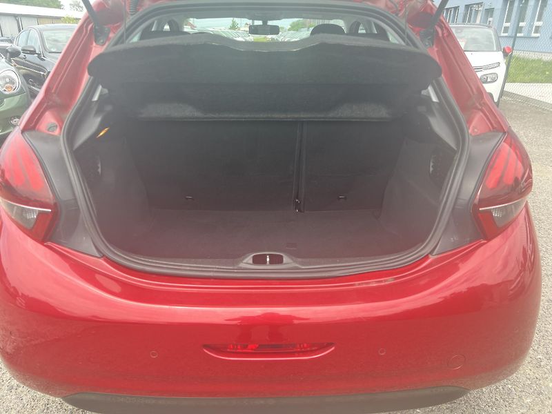 Peugeot 208 1.2i KAMERA KLIMA PŮVOD ČR - fotka 26 z 41