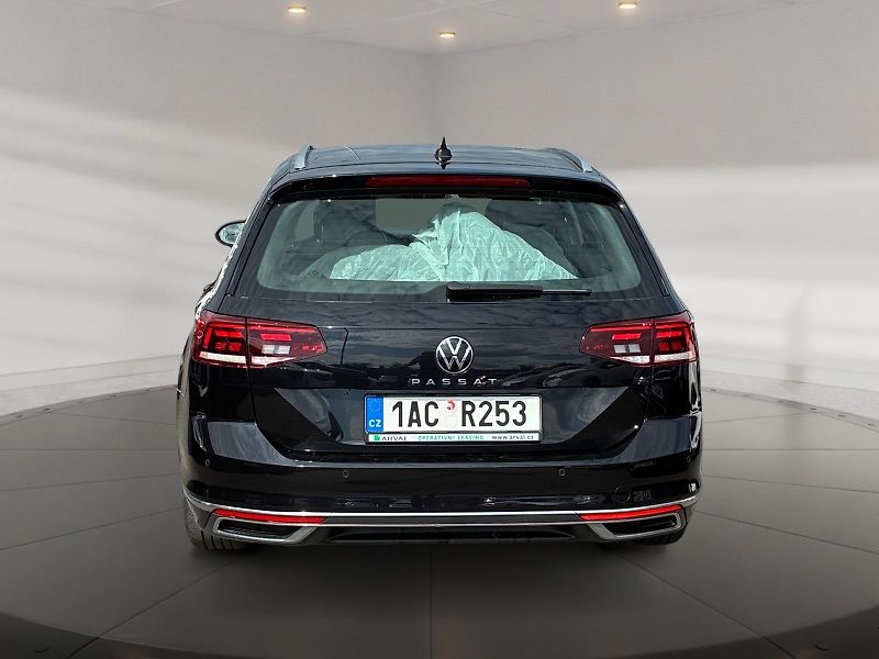 Volkswagen Passat (2024) ELEGANCE 2.0TDI 110kW DSG CZ  - fotka 5 z 11