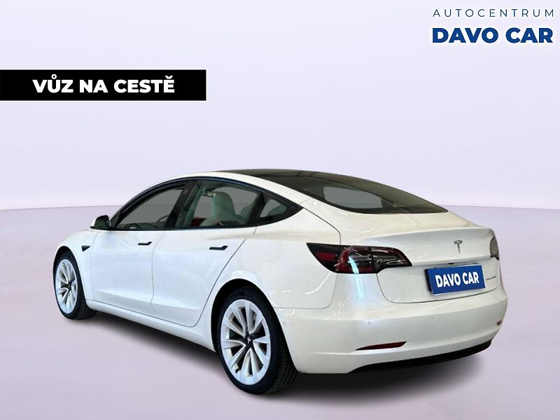 Tesla Model 3 LongRange AWD SOH 90,6% DPH - fotka 4 z 12