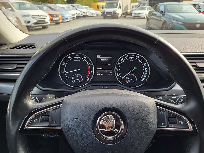 Škoda Superb 2.0 TSI 162kW DSG STYLE+ - fotka 10 z 48
