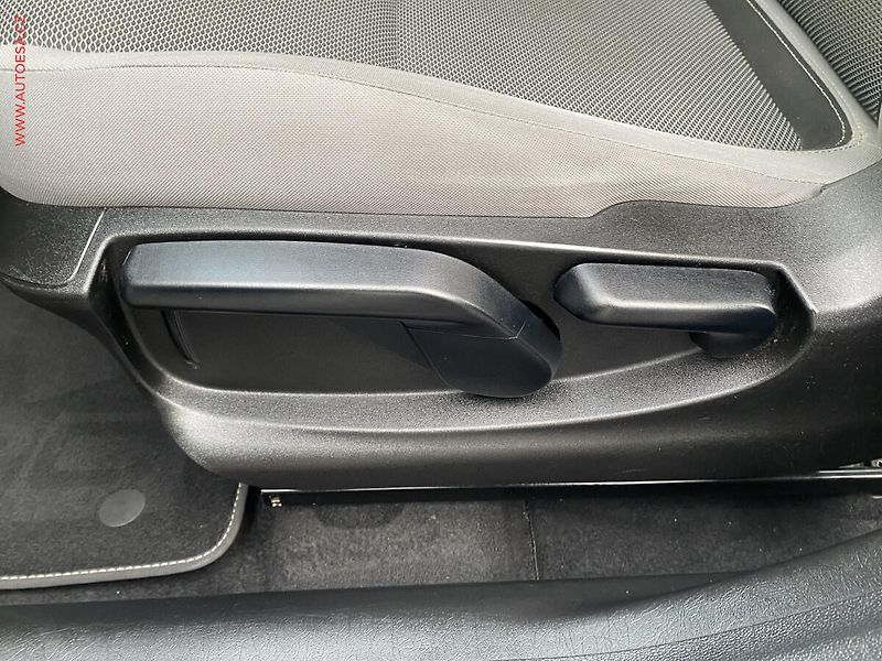 Fiat Tipo (2017) 1.4 i, Klima - fotka 14 z 16