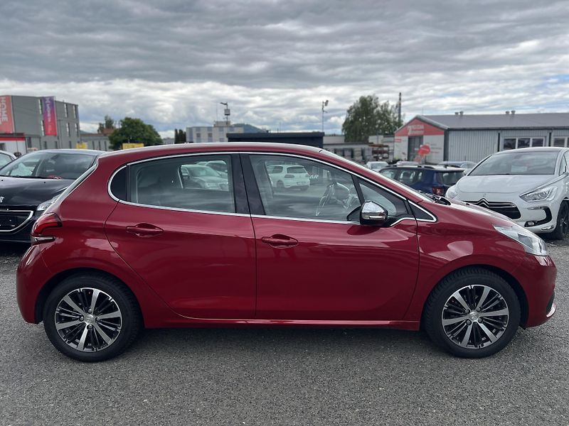 Peugeot 208 1.2i LPG KLIMA NAVI KAMERA ALU - fotka 8 z 41