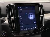 Volvo XC40 (2026) B3 AUT DARK ULTRA  - náhled 57