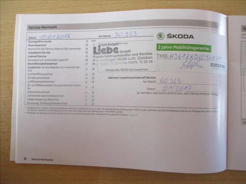 Škoda Octavia 1,4 TSI, serviska,tažné,1.maj, - fotka 27 z 32