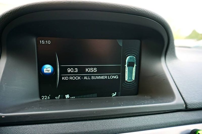 Volvo V70 (2016) MOMENTUM 2,0 D4 133 kW - fotka 41 z 64