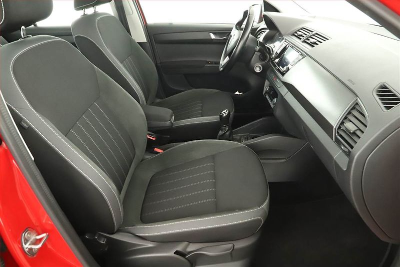 Škoda Fabia (2020) 1.0 TSI, ČR,1.maj, Tempomat - fotka 7 z 14