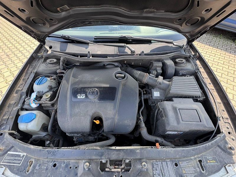 Škoda Octavia (2006) 1,6 MPI 75 KW GO MOTORU - fotka 43 z 47