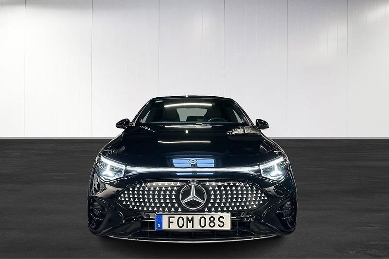 Mercedes-Benz CLA 350 4M AMG Pano 360 Burm HuD - fotka 3 z 25
