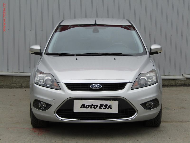 Ford Focus (2009) 1.6 TDCi, Klima - fotka 2 z 16