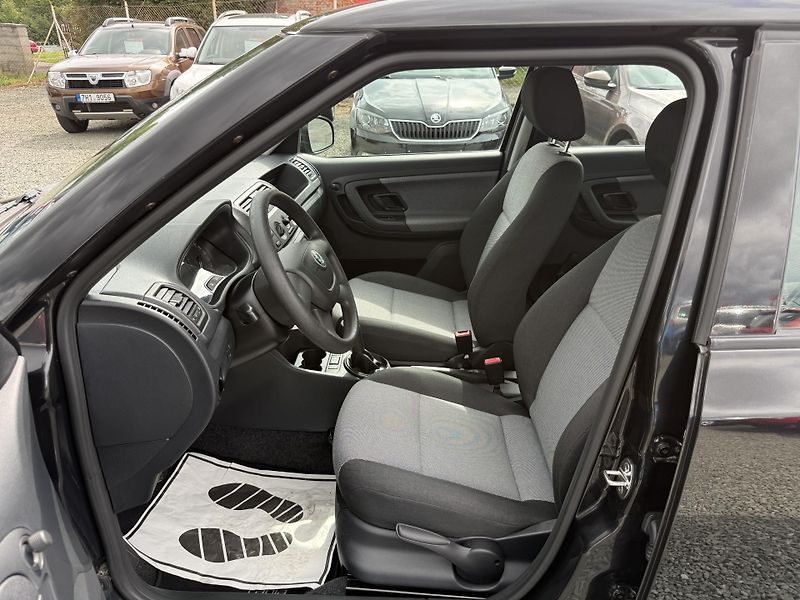 Škoda Fabia 1.4i KOMBI KLIMA - fotka 8 z 13