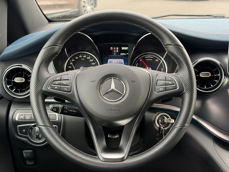 Mercedes-Benz EQV 300 - fotka 17 z 34