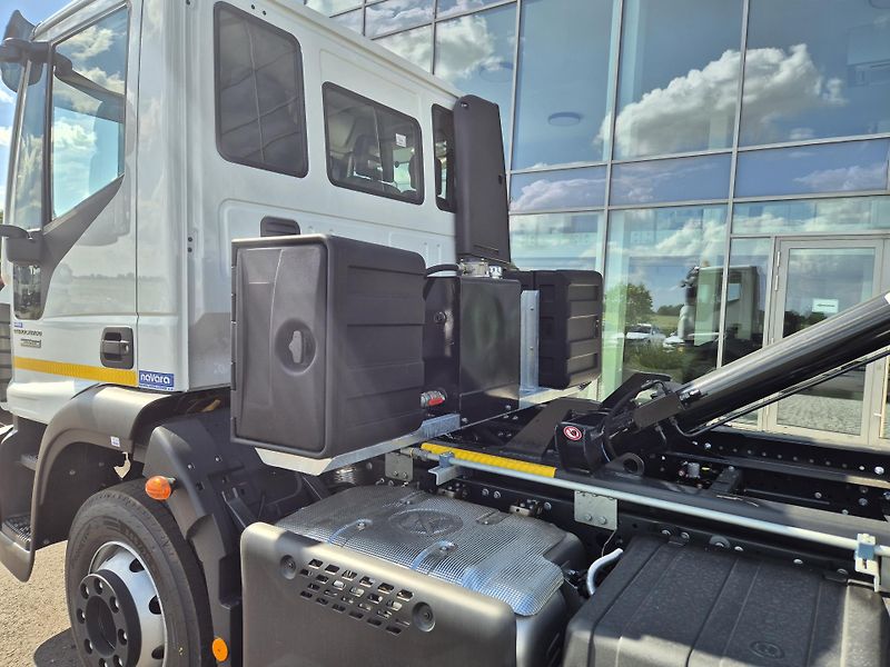 Iveco Eurocargo 140E25 KONTEJNER TAŽNÁ VERZE - fotka 6 z 20