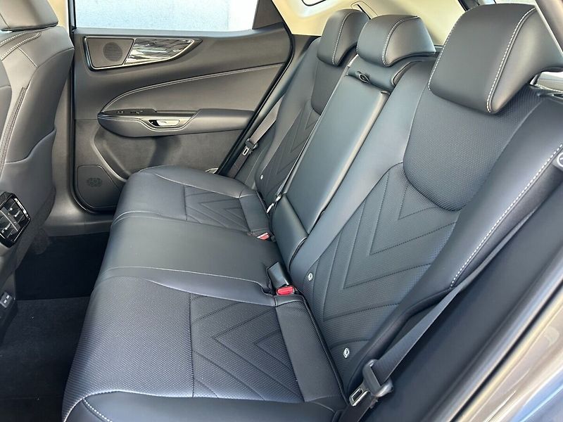 Lexus NX 350h 350h 2.5 HEV PRESTIGE - fotka 8 z 12