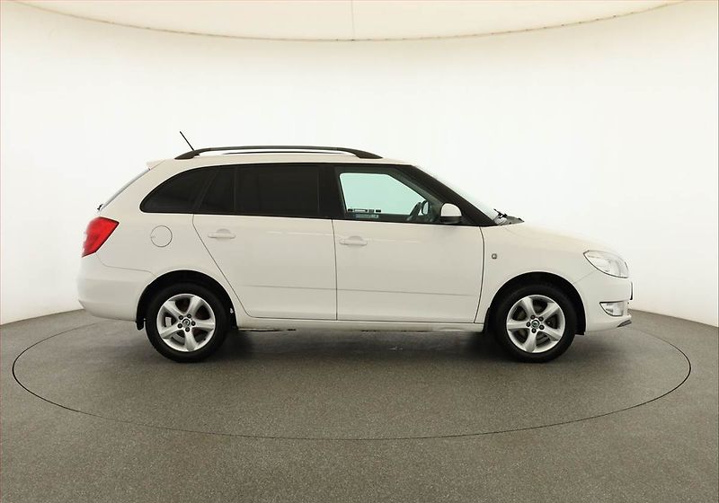 Škoda Fabia (2014) Elegance 1.6 TDI, po STK - fotka 6 z 17