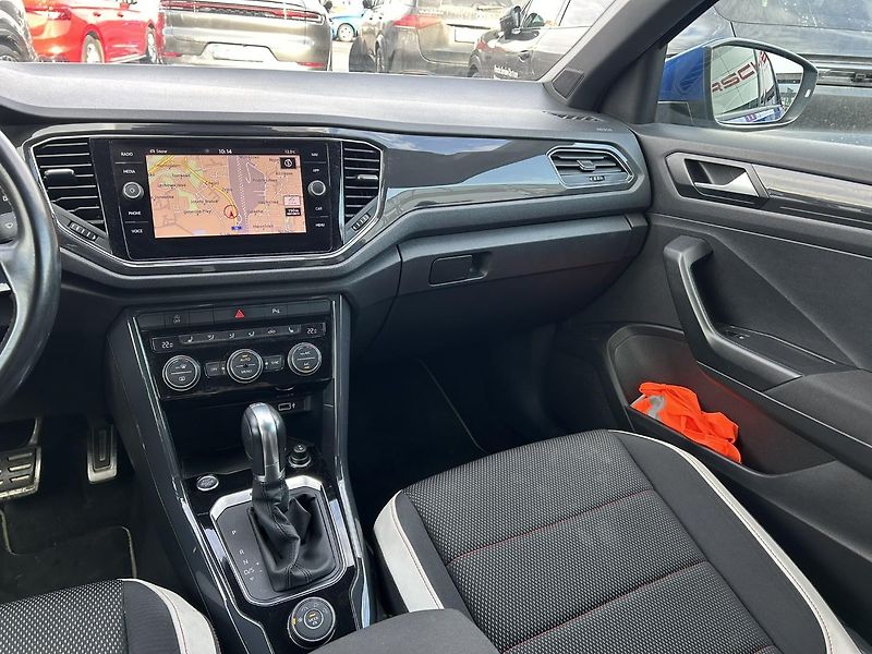 Volkswagen T-Roc 2.0 TDi DSG - fotka 18 z 27