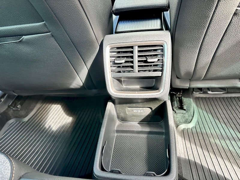 Škoda Octavia (2025) 1.5 TSI 110kW MHEV Top Selecti - fotka 21 z 24