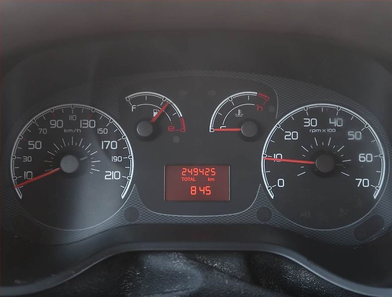 Fiat Dobló (2011) 1.6 MultiJet, 5Míst, ČR, DPH - fotka 11 z 16