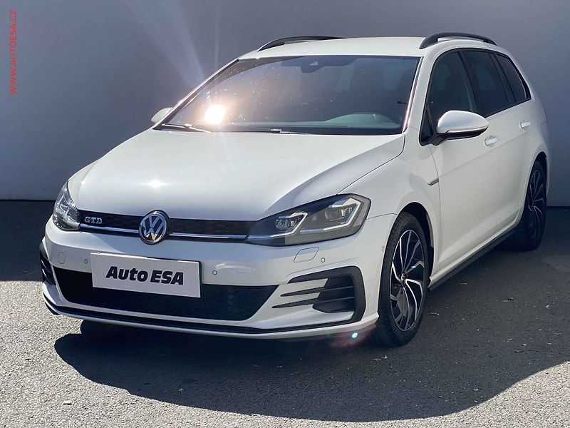 Volkswagen Golf (2017) 2.0 TDi, GTD, LED, Webasto - fotka 3 z 20