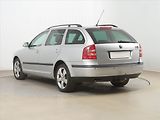 Škoda Octavia (2009) 1.9 TDI, po STK, Tažné - náhled 3