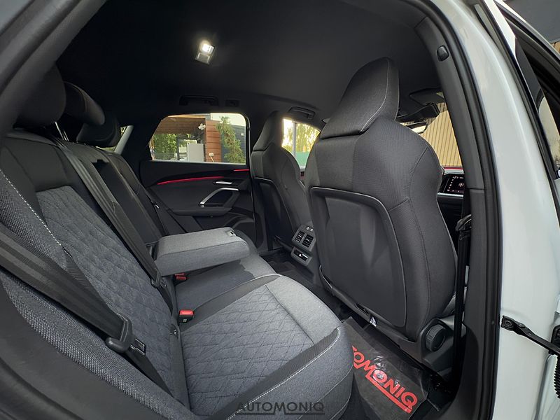 Audi Q5 (2025) Sportback 40TDI Quattro S-Line - fotka 19 z 29