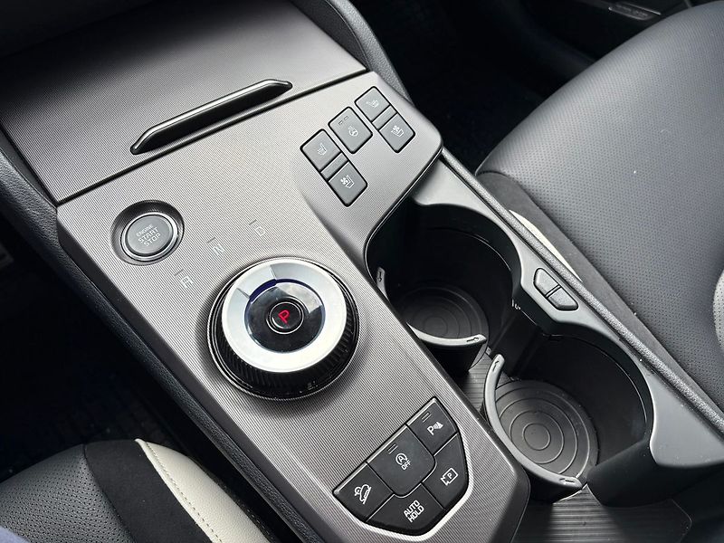 Kia Sportage (2025) 1,6 T-GDi GPF 4x4 7DCT GT-LINE - fotka 21 z 23