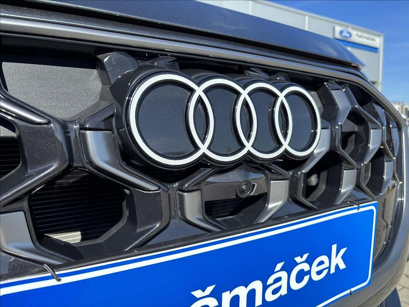 Audi Q5 2,0 TDI 150kW S-Line quattro - fotka 9 z 52