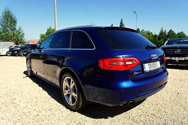 Audi A4 (2013) S-LINE 2,0 TDI 130 kW - fotka 8 z 63