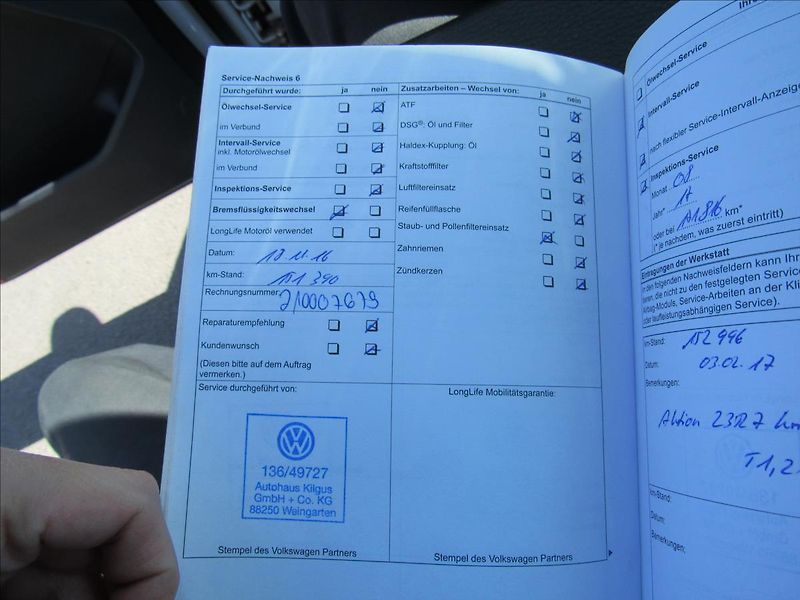 Volkswagen Golf 1,6 TDi 77kW Variant - fotka 27 z 29