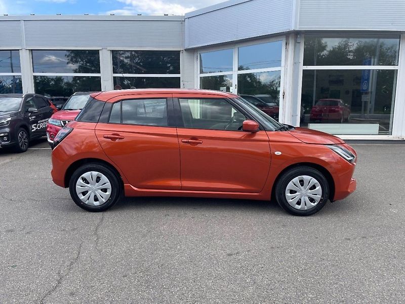 Suzuki Swift Comfort 1,2 61 kW - fotka 8 z 10