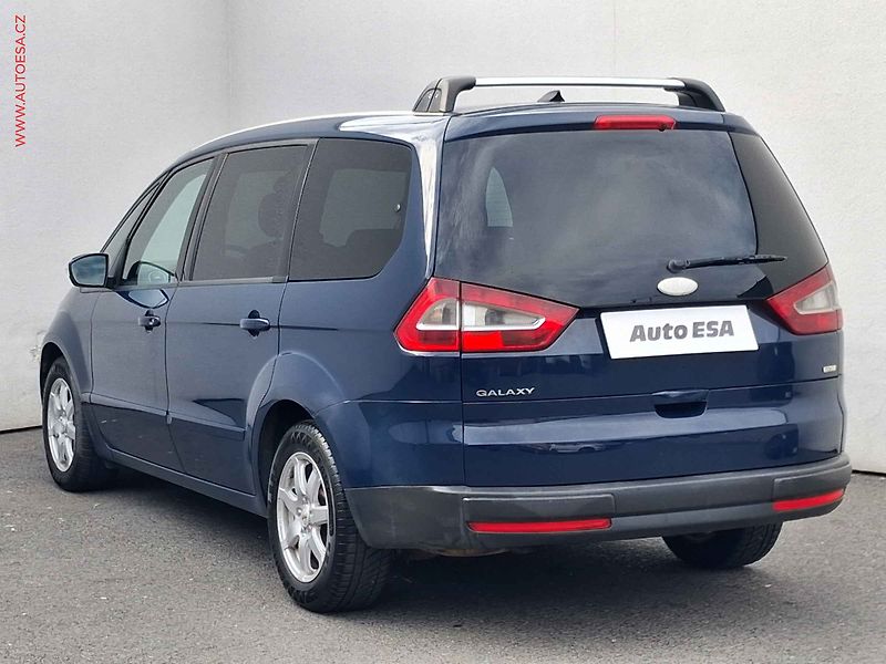 Ford Galaxy (2008) 2.0 TDCI 7míst, 1.maj, autoAC - fotka 6 z 18