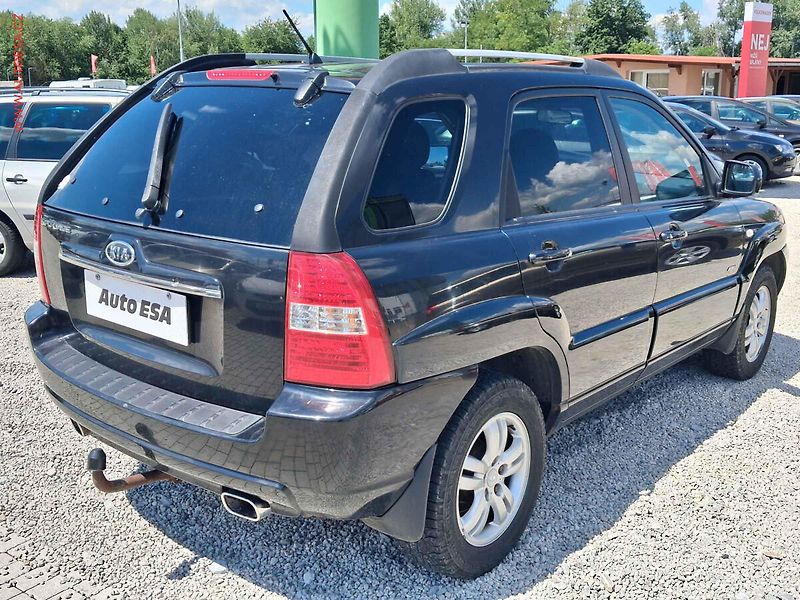 Kia Sportage (2007) 2.0 CRDi, ČR - fotka 4 z 17