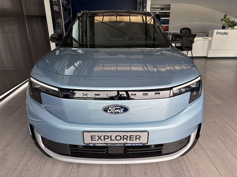Ford Explorer (2025) Premium, SUV, 77 kWh prodlouže - fotka 2 z 9