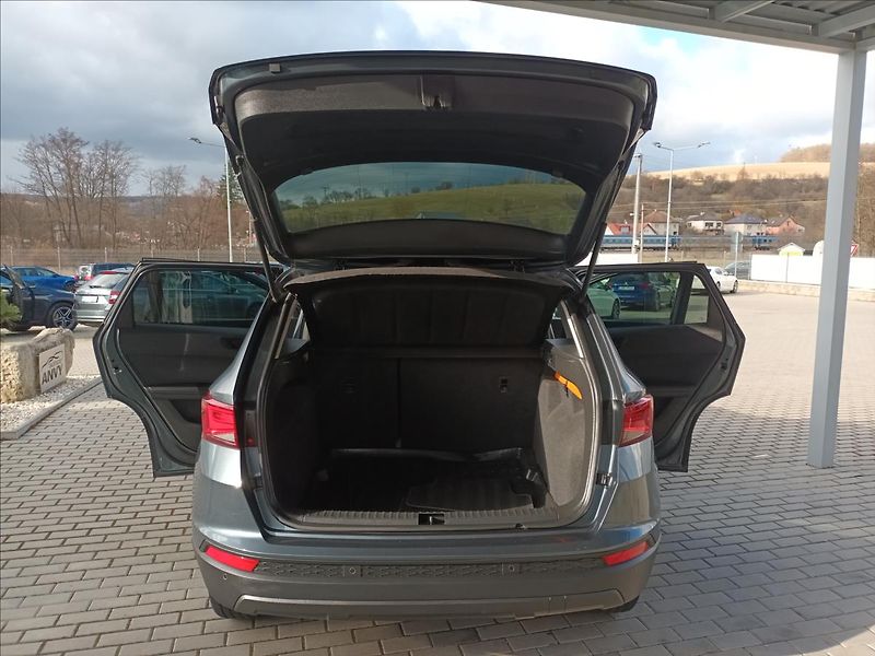 Seat Ateca 1,0 TSI,85KW,NAVI,ROZVODY, - fotka 20 z 44