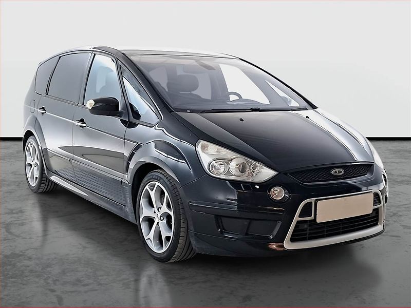Ford S-MAX (2009) Titanium 2.2 TDCi, 7 míst - fotka 1 z 21