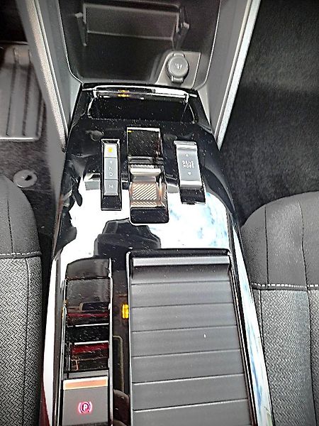 Citroën C4 (2026) YOU HYBRID 110K AUTOMATIC - fotka 20 z 30