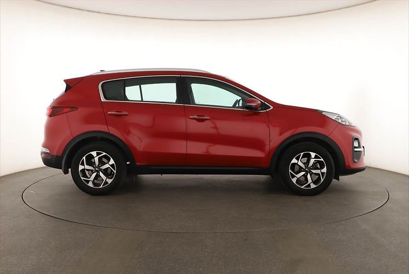 Kia Sportage (2019) 1.6 CRDi, ČR,1.maj, Serv.kniha - fotka 6 z 21