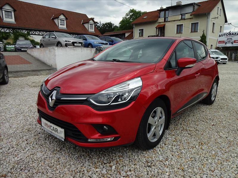 Renault Clio 1,2i16V 54kW - fotka 2 z 47