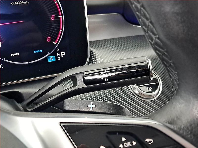 Mercedes-Benz Třídy C (2022) C 220 d 4MATIC - fotka 18 z 24