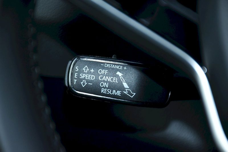 Škoda Karoq (2025) Top Selection 1,5 TSI 110 kW 6 - fotka 19 z 24