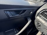 Škoda Fabia 1,0 TSI 70 Active - náhled 10