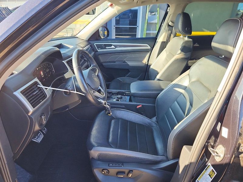 Volkswagen Atlas (2023) Auto na cestě - fotka 7 z 13