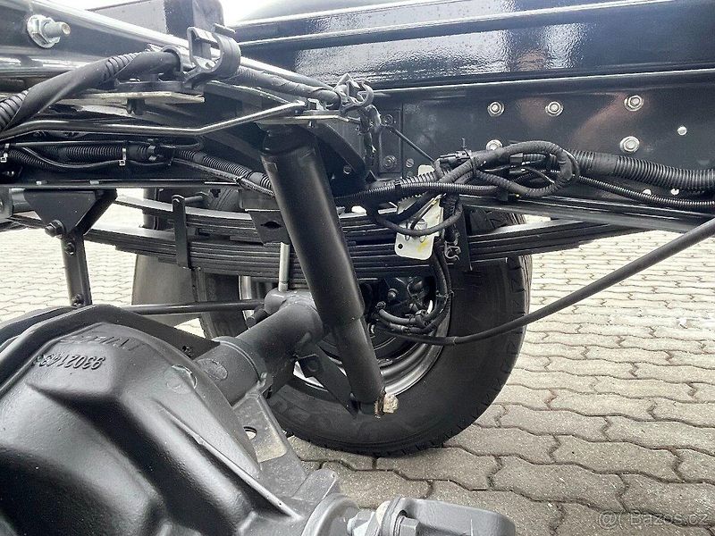 Iveco Daily (2026) 3,0 50C16HZD 6+1 CTS 3t - fotka 15 z 16